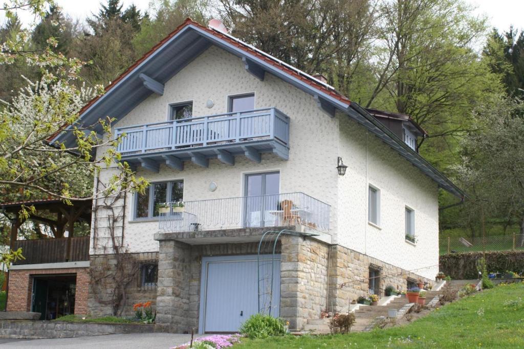Ferienwohnung Regentalblick Miltach Rom bilde